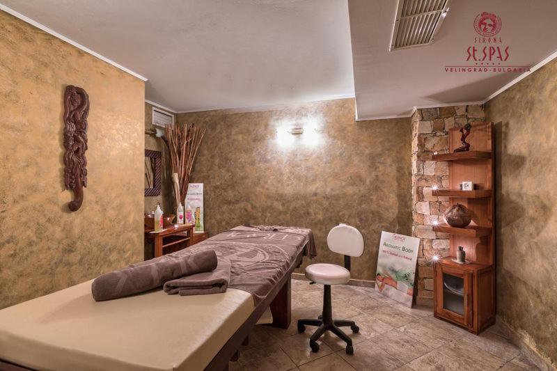 Апартамент Лукс В Спа Хотел Свети Спас Velingrad Dış mekan fotoğraf