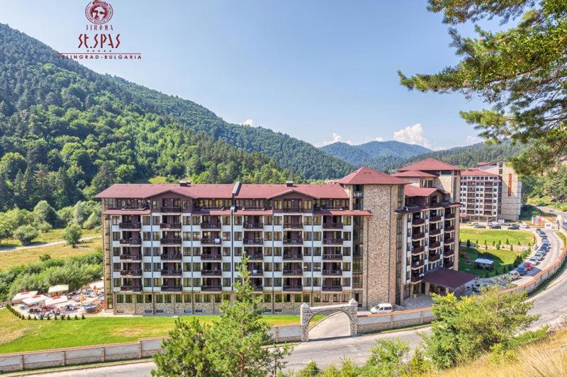 Апартамент Лукс В Спа Хотел Свети Спас Velingrad Dış mekan fotoğraf